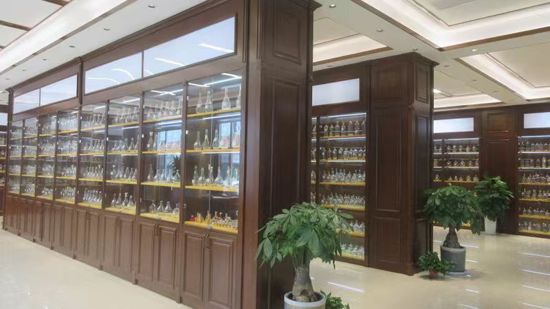 750 ml wine bottles with stoppers