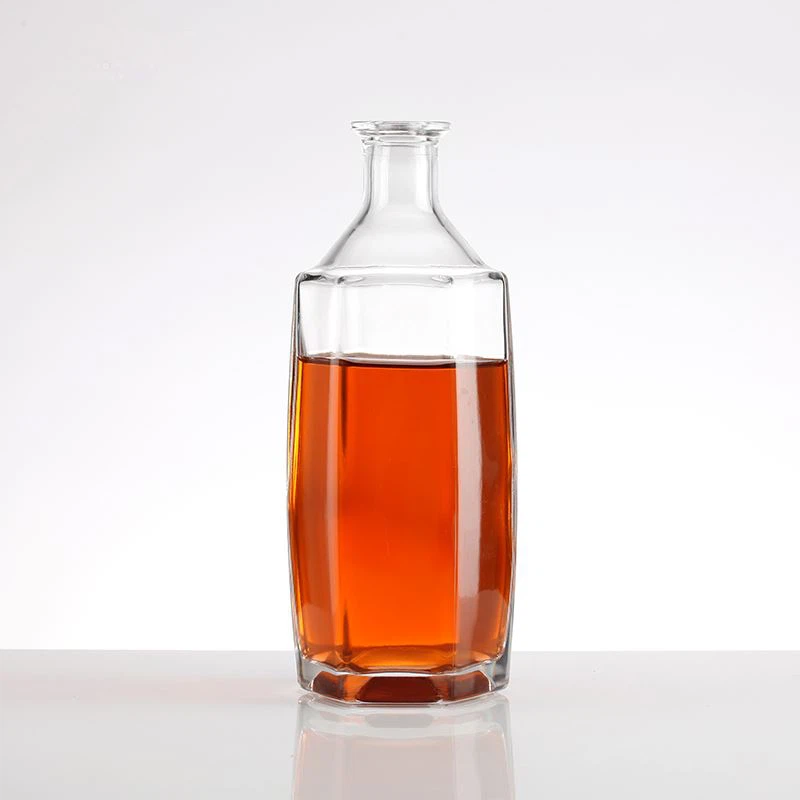 Prilagođena boca votke od 750 ml